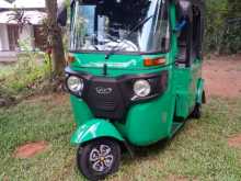 Bajaj RE 4 Stroke 2025 Three Wheel