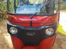 Bajaj RE 4 Stroke 2025 Three Wheel