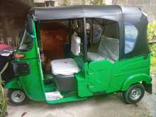 Bajaj RE 4 Stroke 2026 Three Wheel