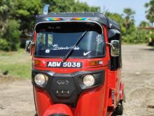 Bajaj RE 4 Stroke 2025 Three Wheel
