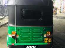 https://riyasewana.com/uploads/bajaj-re-4-219322322623.jpg
