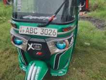 Bajaj RE 4 Stroke 2015 Three Wheel