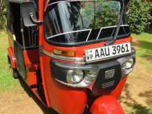 https://riyasewana.com/uploads/bajaj-re-4-23623134582.jpg