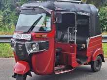 https://riyasewana.com/uploads/bajaj-re-4-241558454483.jpg