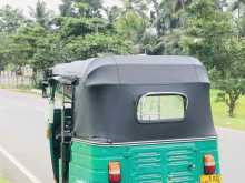 https://riyasewana.com/uploads/bajaj-re-4-256525322892.jpg