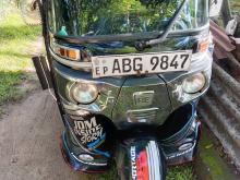 Bajaj RE 4 Stroke 2016 Three Wheel