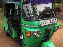 Bajaj Re 4 Stroke 2012 Three Wheel