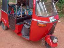 https://riyasewana.com/uploads/bajaj-re-4-27918324562.jpg