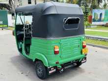 https://riyasewana.com/uploads/bajaj-re-4-412162022532.jpg