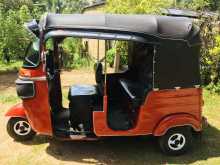 https://riyasewana.com/uploads/bajaj-re-4-41500354682.jpg