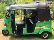https://riyasewana.com/uploads/bajaj-re-4-4912064183.jpg