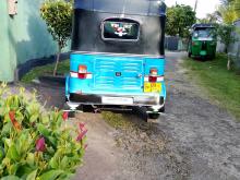 https://riyasewana.com/uploads/bajaj-re-4-56224417855.jpg