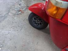 https://riyasewana.com/uploads/bajaj-re-4-82019176263.jpg