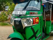 Bajaj RE 4 Stroke 2015 Three Wheel