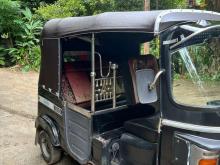 https://riyasewana.com/uploads/bajaj-re-41031236364.jpg