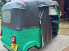 https://riyasewana.com/uploads/bajaj-re-41116414833.jpg