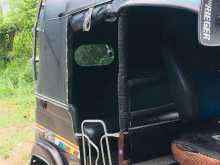 https://riyasewana.com/uploads/bajaj-re-41251064503.jpg