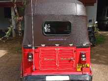https://riyasewana.com/uploads/bajaj-re-41618114483.jpg