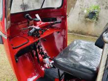 https://riyasewana.com/uploads/bajaj-re-417171924862.jpg