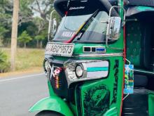 https://riyasewana.com/uploads/bajaj-re-41847146796.jpg