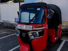 Bajaj RE 2019 Three Wheel