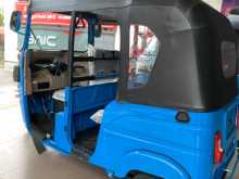 https://riyasewana.com/uploads/bajaj-re-4s-2025-1815024712583.jpg