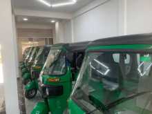 https://riyasewana.com/uploads/bajaj-re-4s-32341234453.jpg