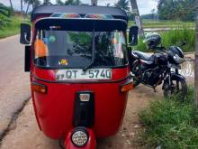https://riyasewana.com/uploads/bajaj-re-4stock-201109176936.jpg