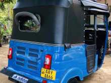 https://riyasewana.com/uploads/bajaj-re-4storek-237421422442.jpg