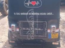 https://riyasewana.com/uploads/bajaj-re-4stork-2013-28604261267298.jpg