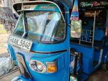 Bajaj Re 4 Stroke 2013 Three Wheel