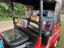 https://riyasewana.com/uploads/bajaj-re-4stroke-276015917875.jpg