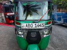 Bajaj RE 2016 Three Wheel