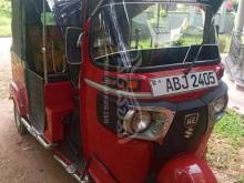 Bajaj Re 2015 Three Wheel