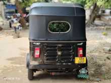 Bajaj RE 2016 Three Wheel