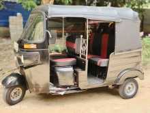 https://riyasewana.com/uploads/bajaj-re-5913214592.jpg