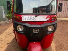 Bajaj RE 2018 Three Wheel