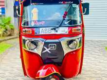Bajaj Re 2015 Three Wheel