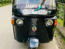 Bajaj RE 2010 Three Wheel