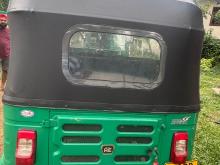 Bajaj RE 2017 Three Wheel
