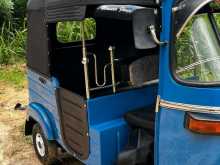 https://riyasewana.com/uploads/bajaj-re-71104294422.jpg