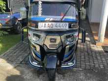 https://riyasewana.com/uploads/bajaj-re-719242722093.jpg