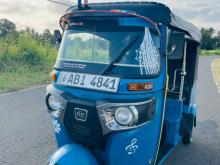 Bajaj Re 2015 Three Wheel
