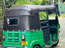 https://riyasewana.com/uploads/bajaj-re-79552424592.jpg