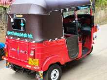 https://riyasewana.com/uploads/bajaj-re-81313414803.jpg