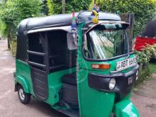 Bajaj RE 2019 Three Wheel