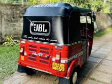 https://riyasewana.com/uploads/bajaj-re-815290522373.jpg
