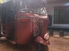 https://riyasewana.com/uploads/bajaj-re-8153427629640.jpg