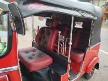 https://riyasewana.com/uploads/bajaj-re-81648254363.jpg