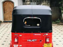 https://riyasewana.com/uploads/bajaj-re-89525324323.jpg
